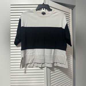 DKNY Women's Striped Black & White Sweater Short Sleeves Size S